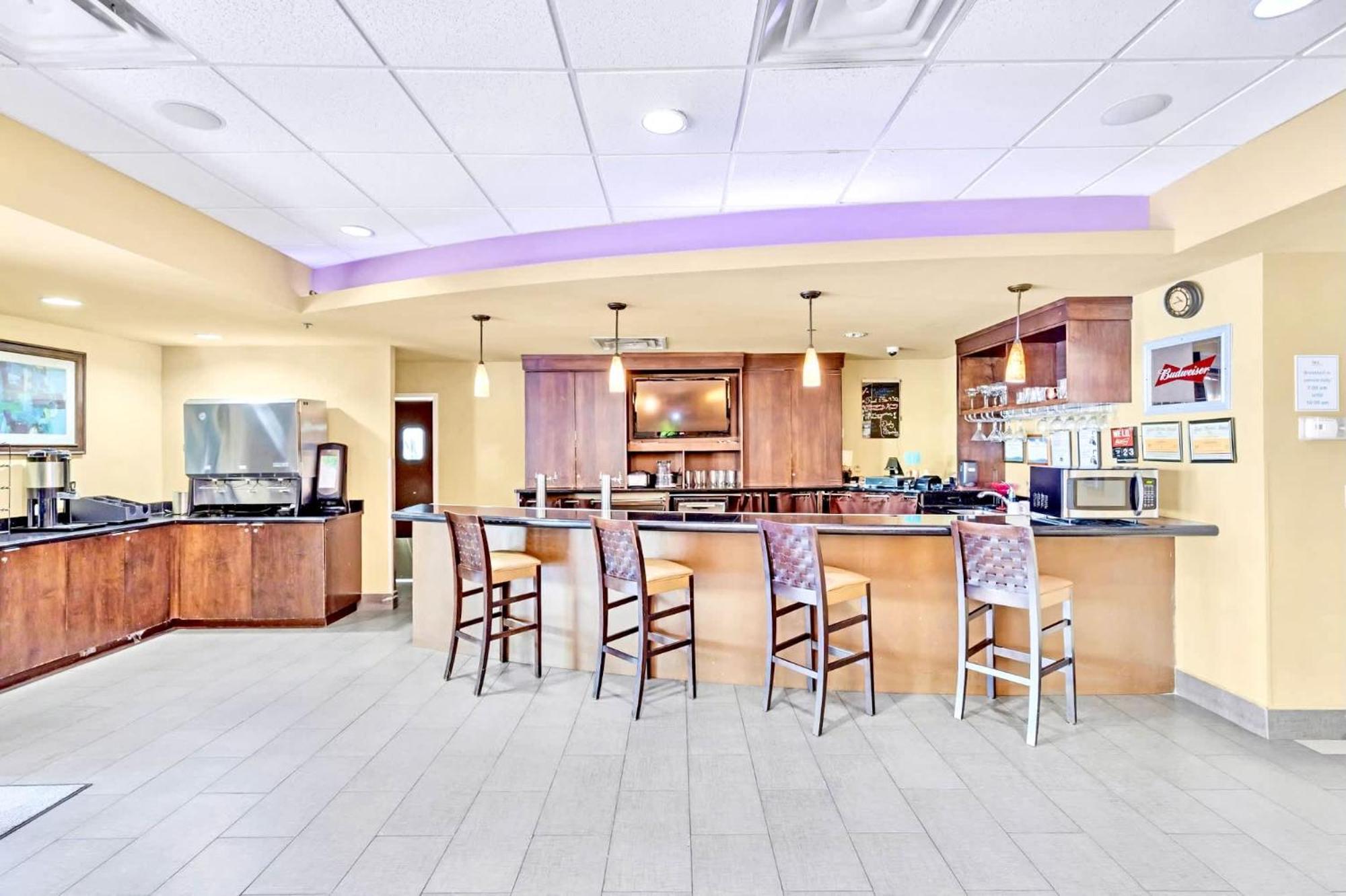 Apartment Near Universal Unit - Hot Tub & Pool *