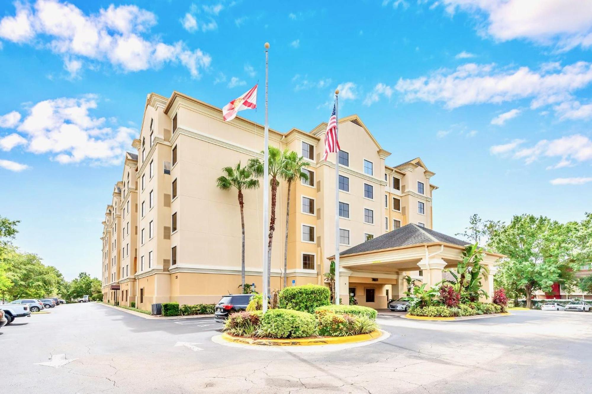 Apartment Near Universal Unit - Hot Tub & Pool